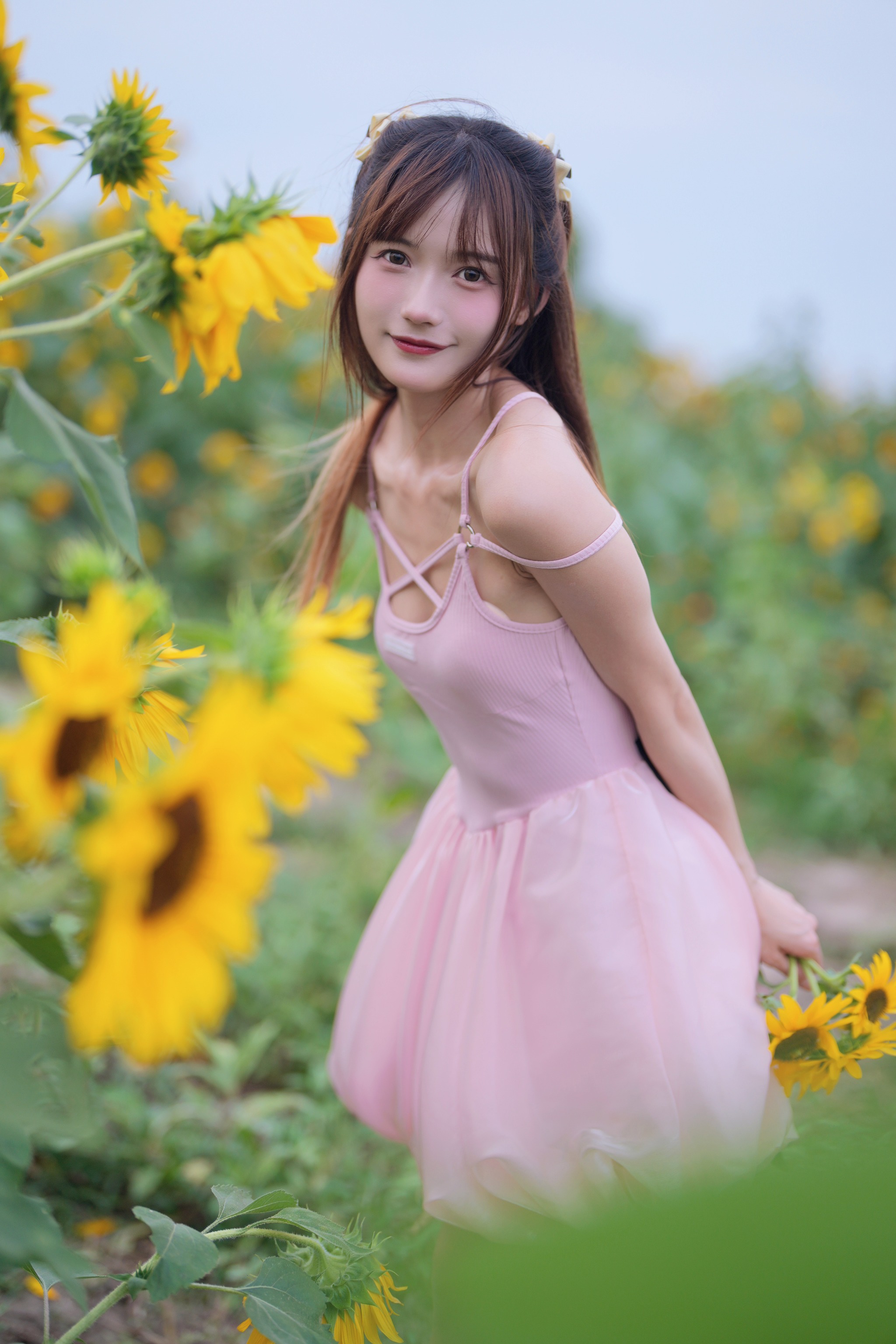 兔子Zzz不吃胡萝卜 - NO.154 蓝调向日葵少女[28P]-XikXak